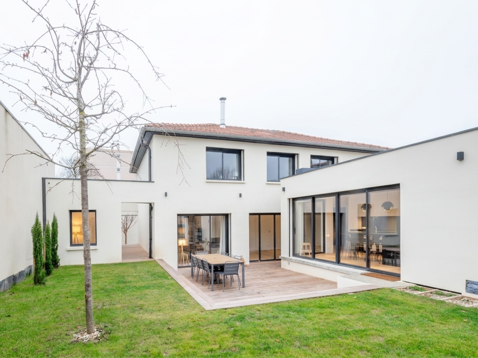 Design sans titre – 1 Surélévation et Extension d'une maison à Caluire-et-Cuire (après)